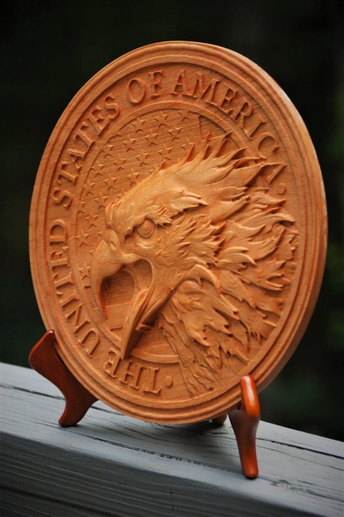 Round United States fierce eagle plaque